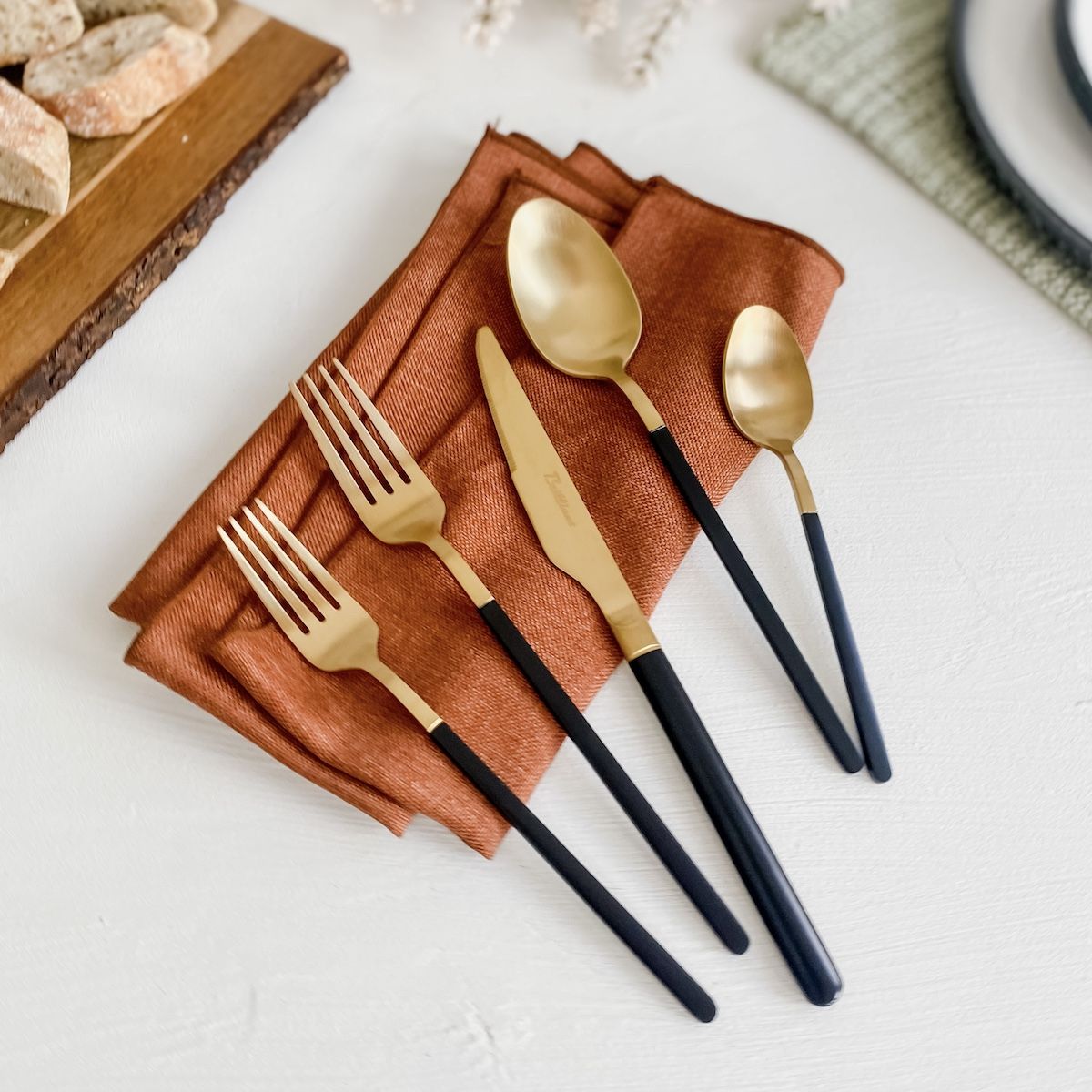Kimono Black and Gold 20 Piece Flatware Set