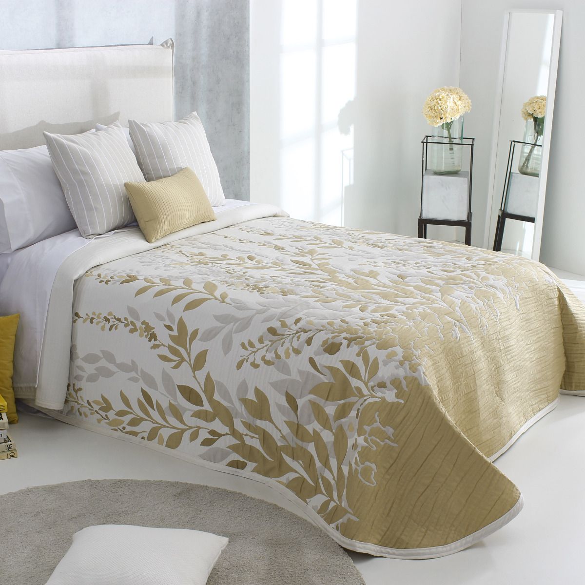 Lisboa Bedspread Linen Chest