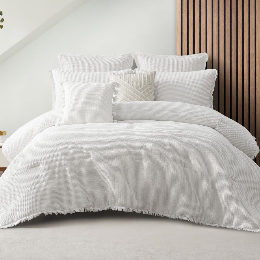 Jasmine Comforter Set
