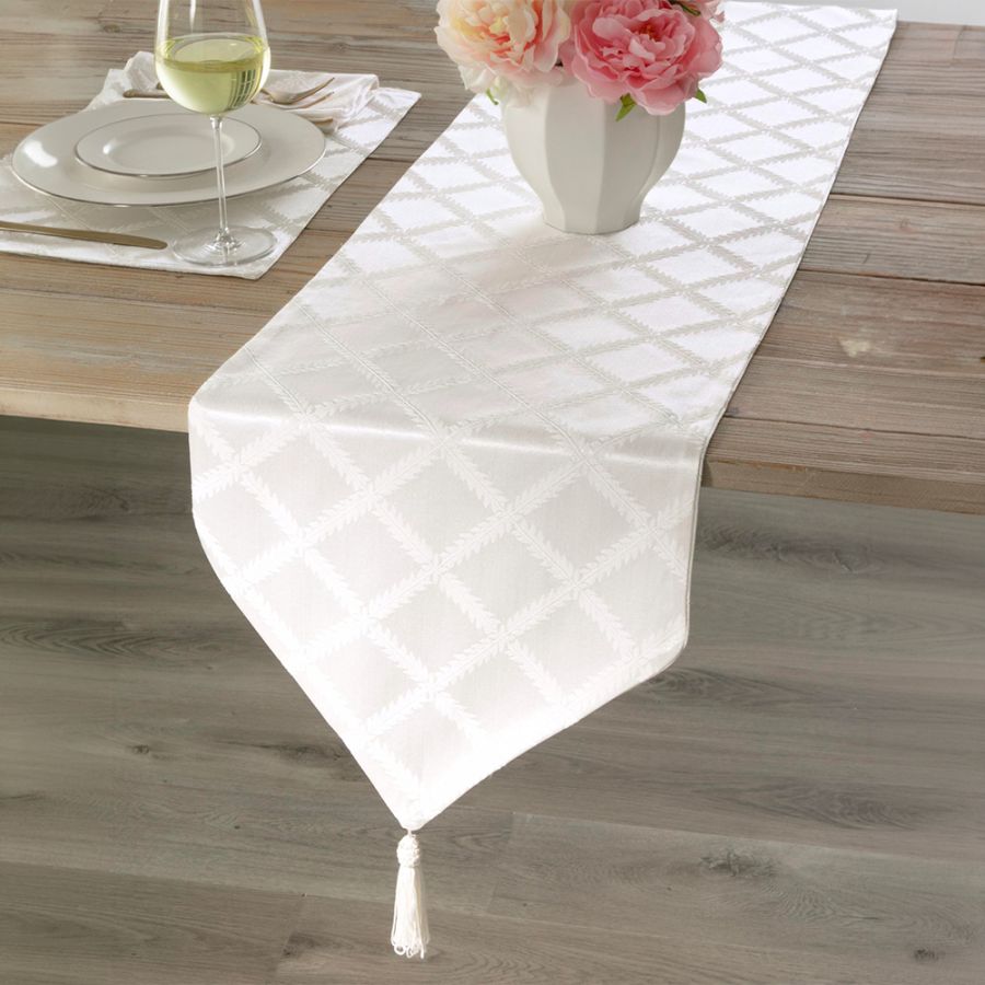 Laurel Leaf Runner