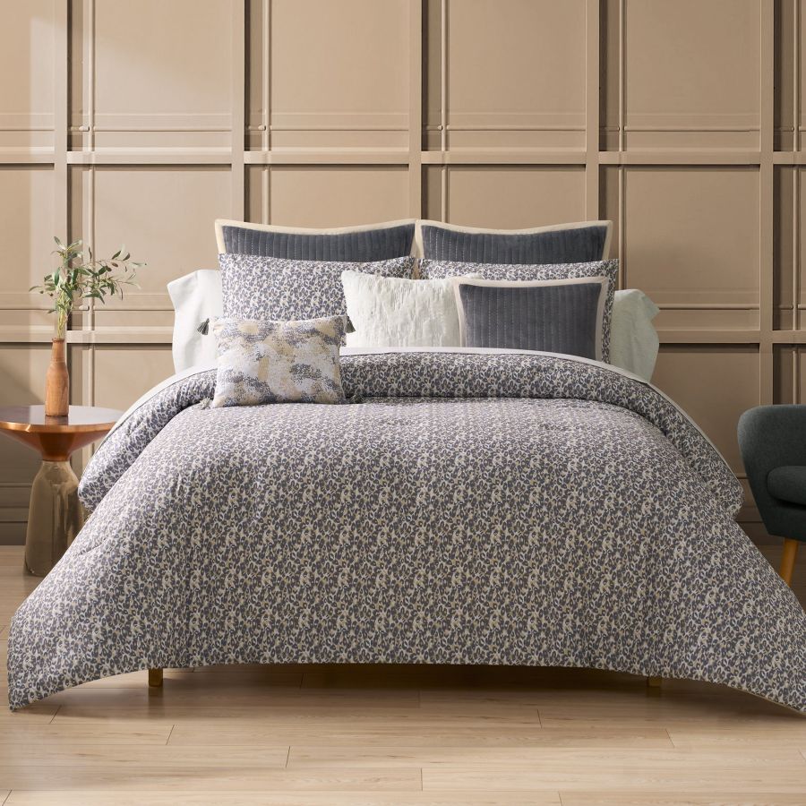 Mia Comforter Set