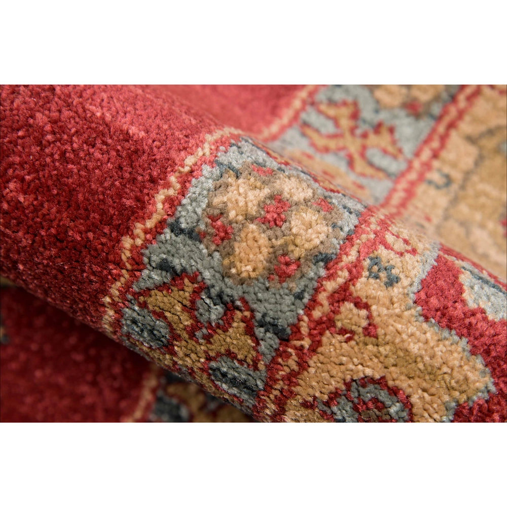 Mila Traditional Area Rug - Red