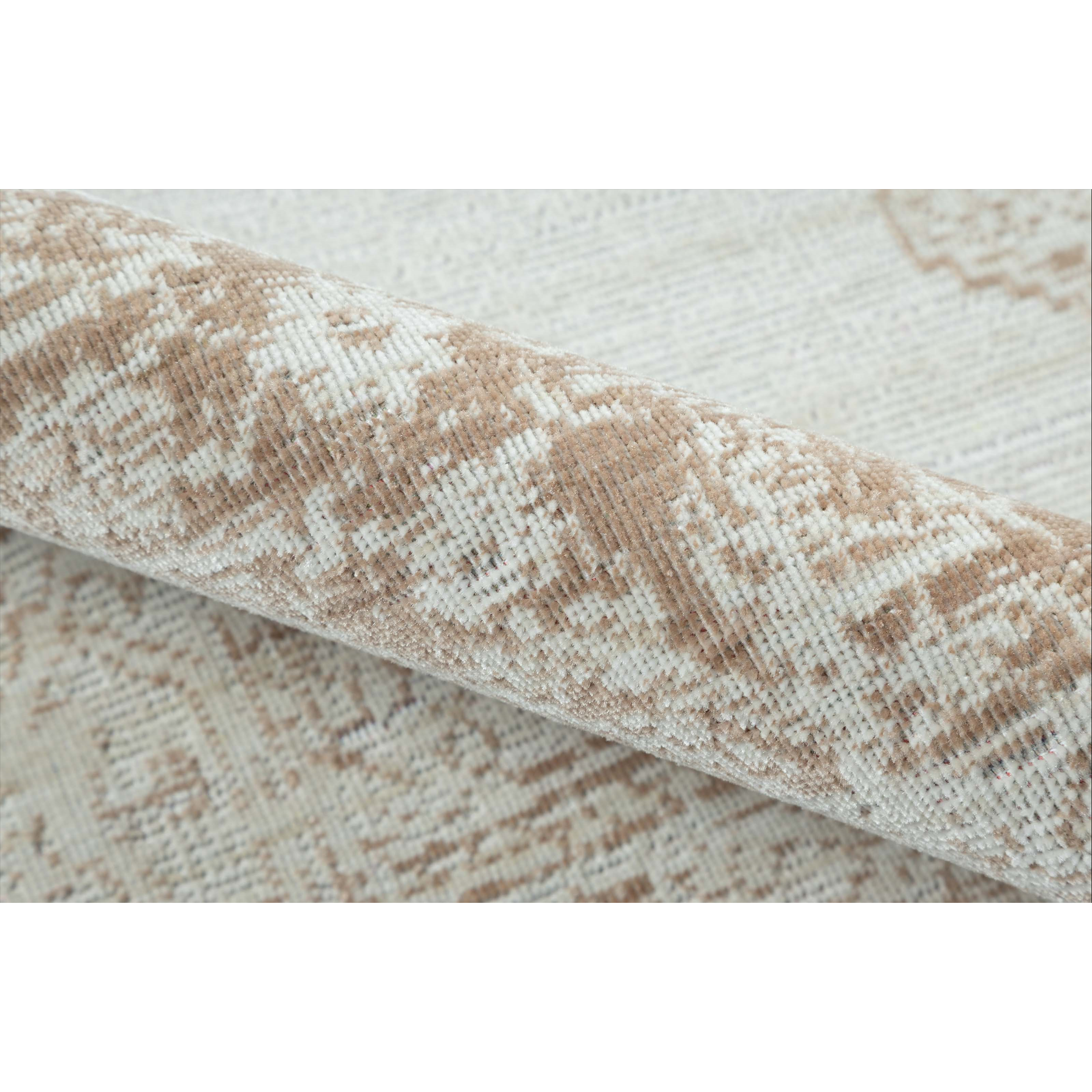 Maude Traditional Area Rug - Brown