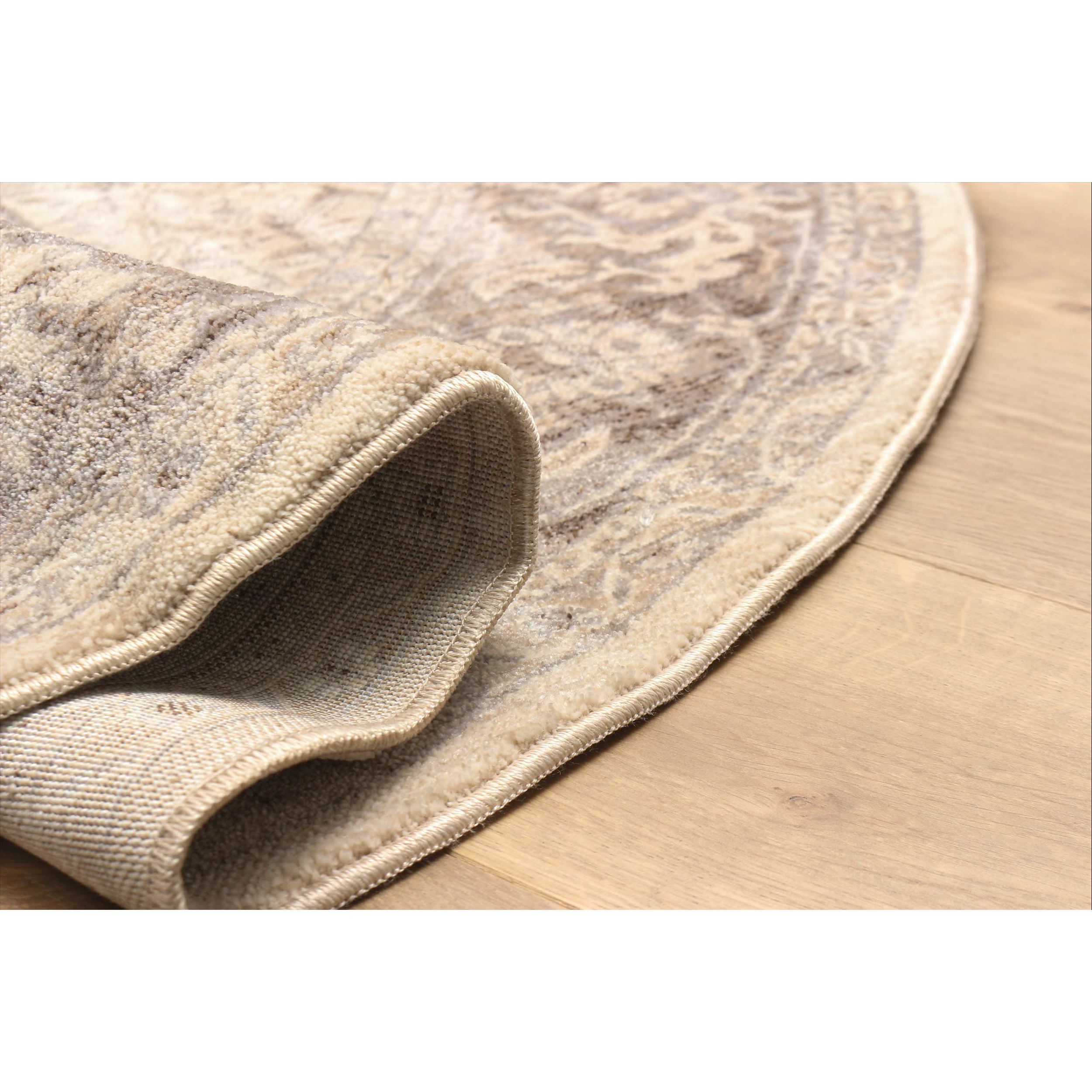 Selena Traditional Area Rug - Grey