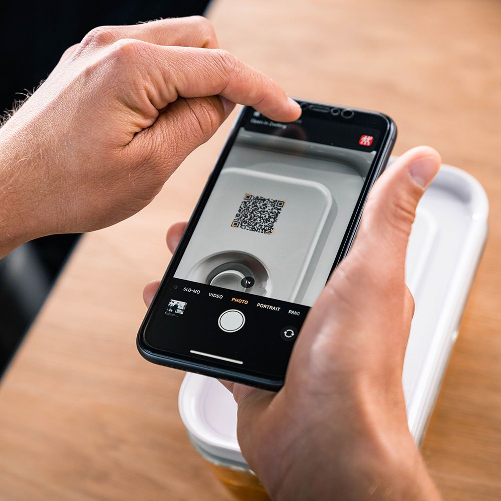 Moyen contenant sous-vide en plastique semi-transparent 1,1 L par ZWILLING FRESH & SAVE 