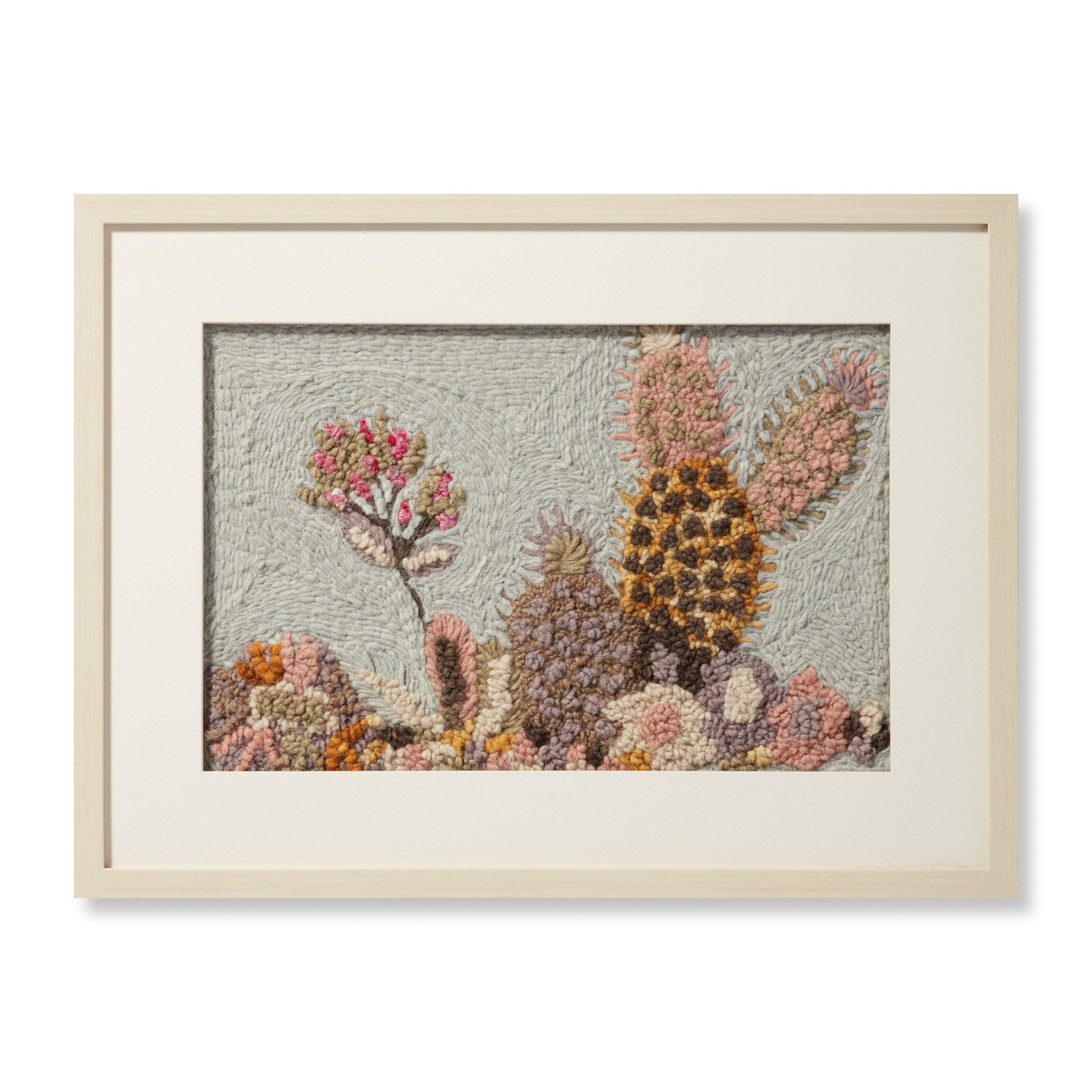 Loloi Saguaro Ivory and Multi 2'8 " x 2' Wall Art