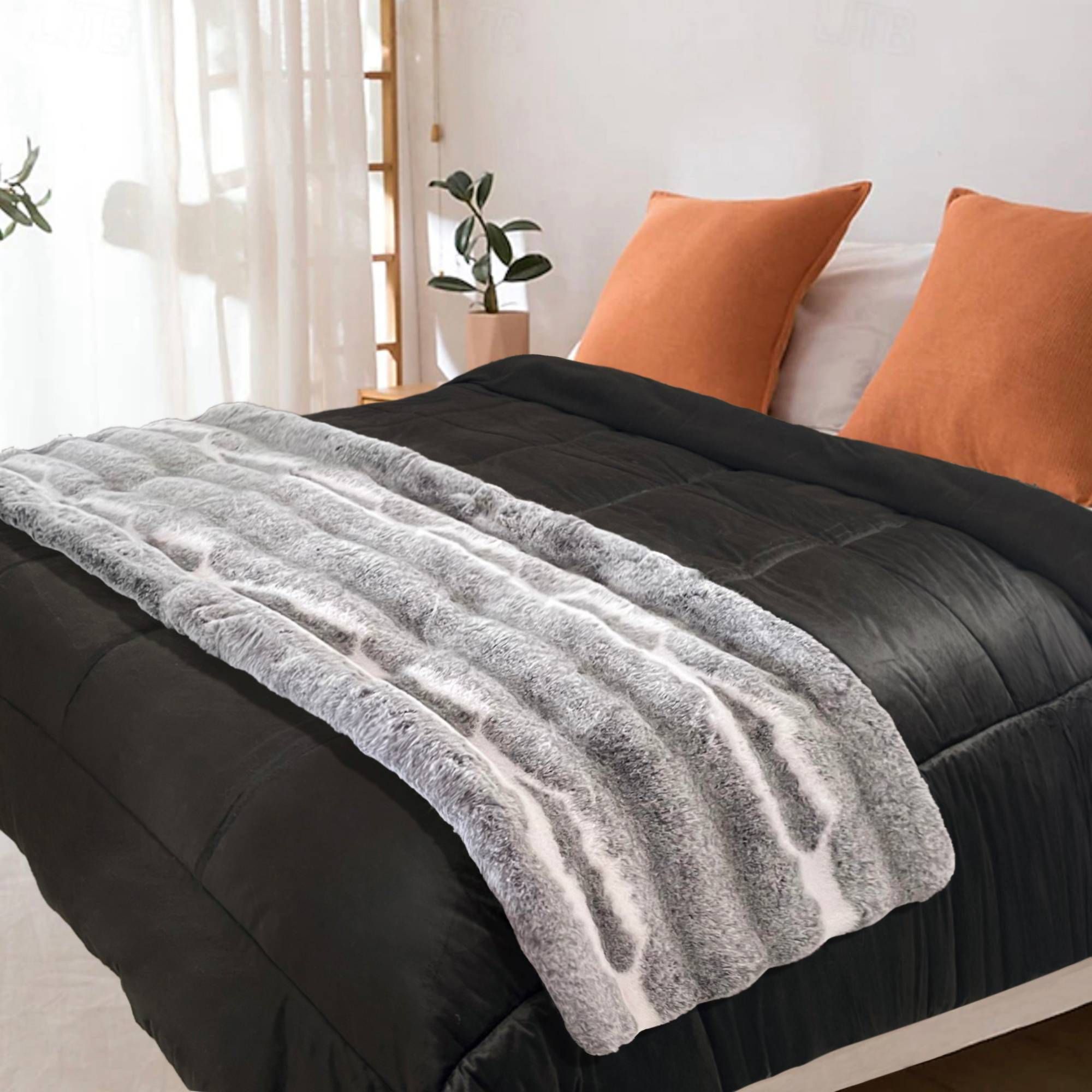 Chinchilla Faux Fur Bed Runner
